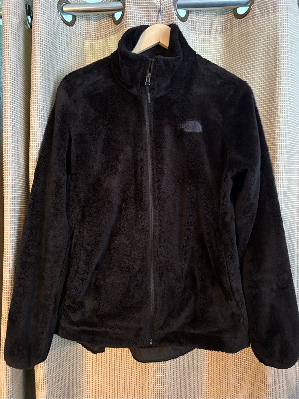 The North Face Women’s Black Plush Zip Fleece Jacket